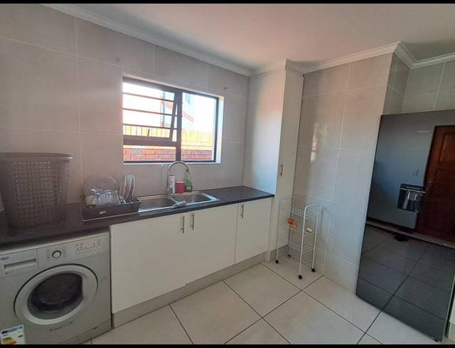 4 BEDROOM HOUSE FOR SALE IN POMONA AH